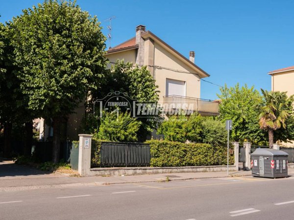 appartamento in vendita a Castenaso in zona Fiesso