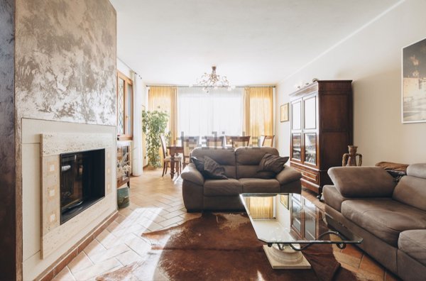 casa indipendente in vendita a Castenaso in zona Marano