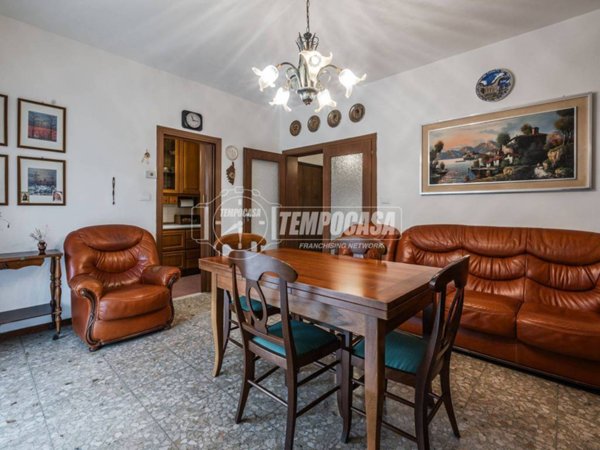 appartamento in vendita a Castenaso in zona Fiesso