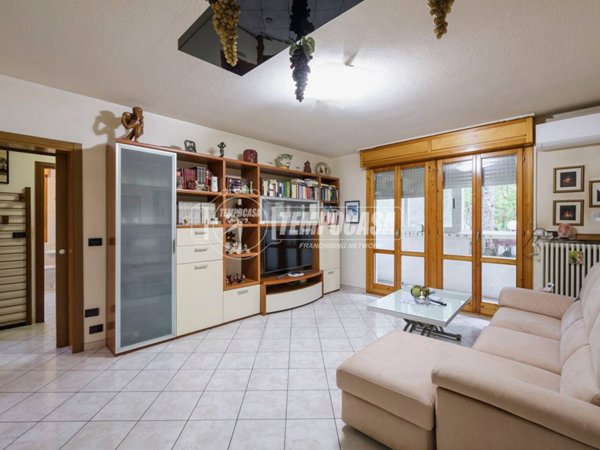 appartamento in vendita a Castenaso in zona Fiesso