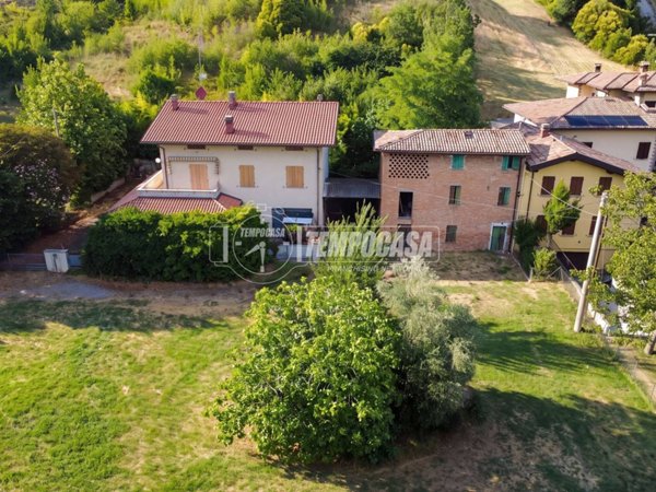 casa indipendente in vendita a Castenaso in zona Marano