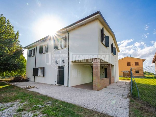 casa indipendente in vendita a Castenaso in zona Marano