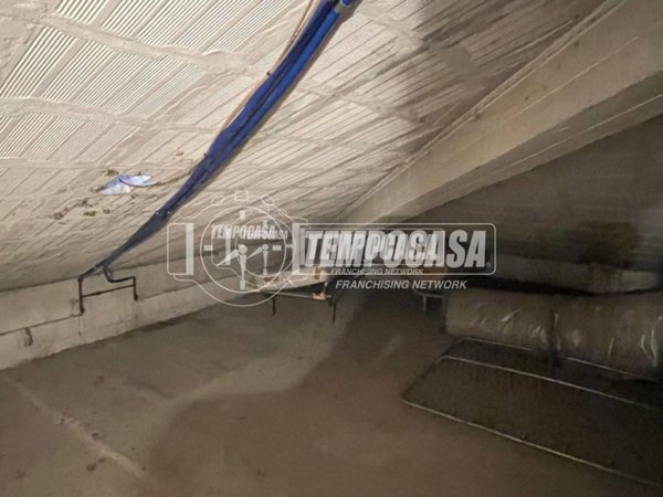 appartamento in vendita a Castenaso in zona Fiesso