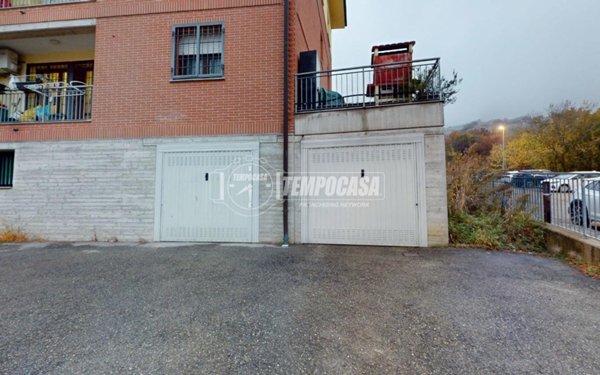 box auto in vendita a Castenaso in zona Marano