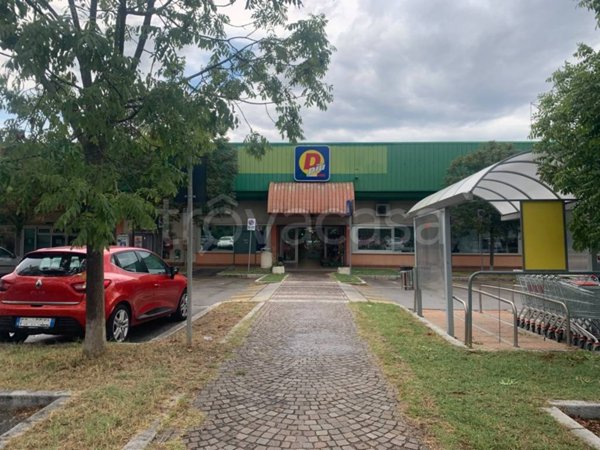 ufficio in vendita a Castenaso in zona Fiesso