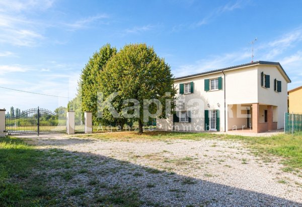 casa indipendente in vendita a Castenaso in zona Veduro