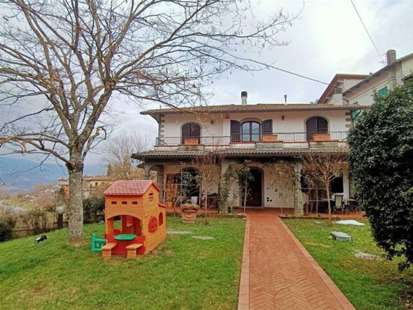 casa indipendente in vendita a Castiglione dei Pepoli in zona Roncobilaccio