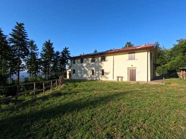 casa indipendente in vendita a Castiglione dei Pepoli in zona Baragazza