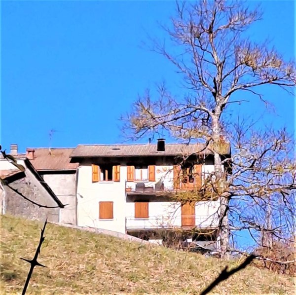 casa indipendente in vendita a Castiglione dei Pepoli in zona Roncobilaccio