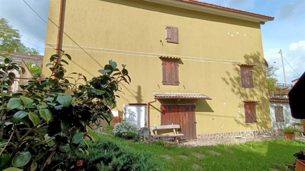 casa indipendente in vendita a Castiglione dei Pepoli in zona Ca' di Landino