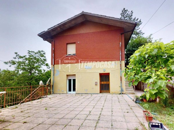 appartamento in vendita a Castiglione dei Pepoli in zona Lagaro