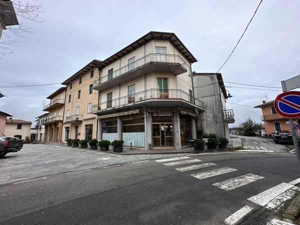 appartamento in vendita a Castiglione dei Pepoli in zona Roncobilaccio