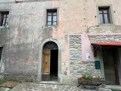 rudere in vendita a Castiglione dei Pepoli in zona Roncobilaccio