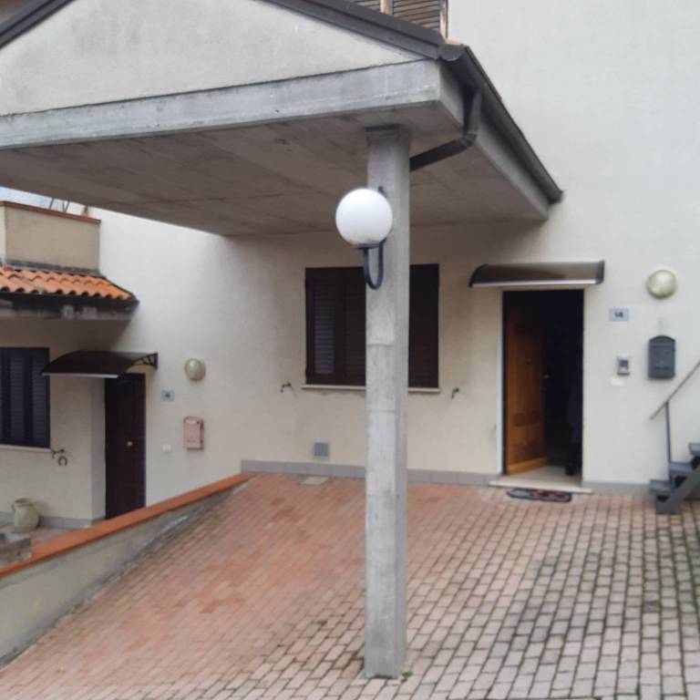 casa indipendente in vendita a Castiglione dei Pepoli