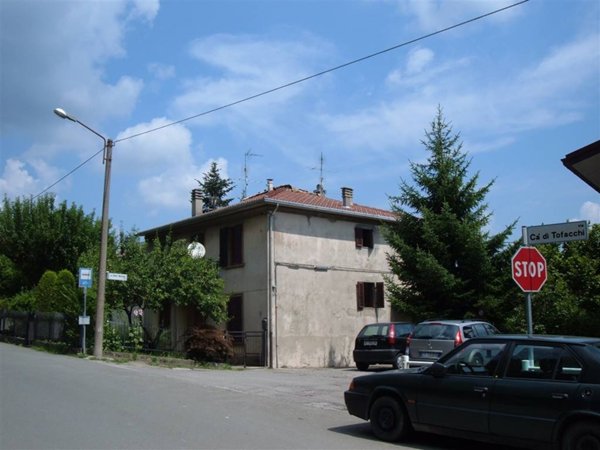 casa indipendente in vendita a Castiglione dei Pepoli in zona Baragazza