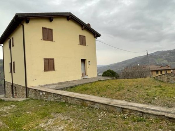 casa semindipendente in vendita a Castiglione dei Pepoli in zona Lagaro