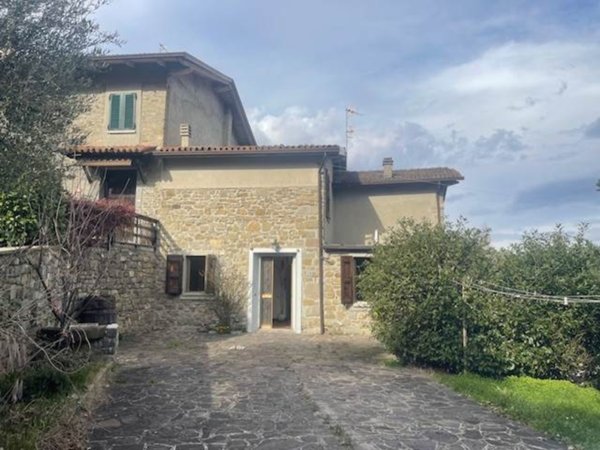 casa indipendente in vendita a Castiglione dei Pepoli in zona Lagaro