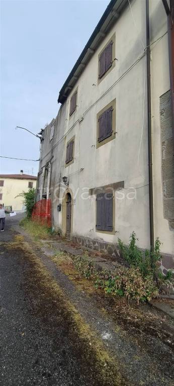 casa indipendente in vendita a Castiglione dei Pepoli