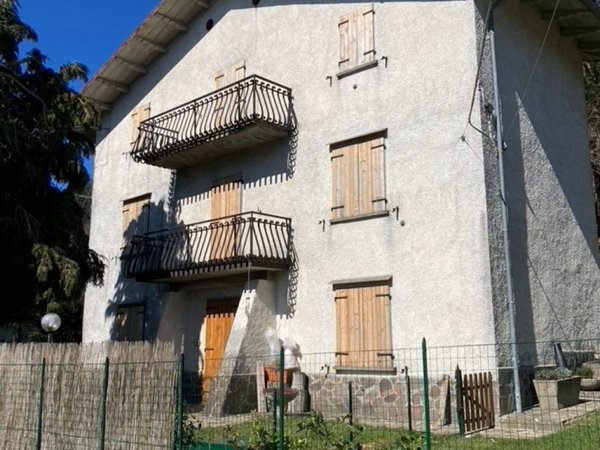 casa indipendente in vendita a Castiglione dei Pepoli