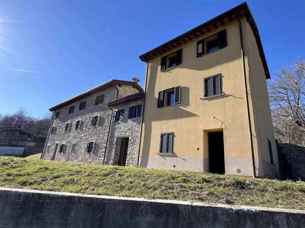casa indipendente in vendita a Castiglione dei Pepoli