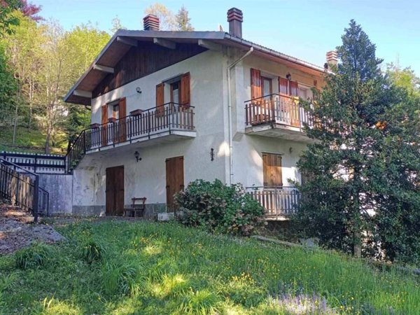 casa indipendente in vendita a Castiglione dei Pepoli in zona Roncobilaccio