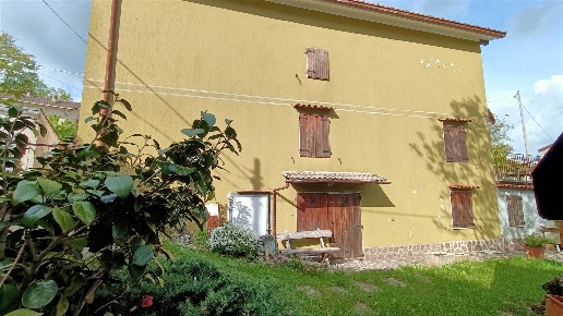 casa indipendente in vendita a Castiglione dei Pepoli in zona Ca' di Landino