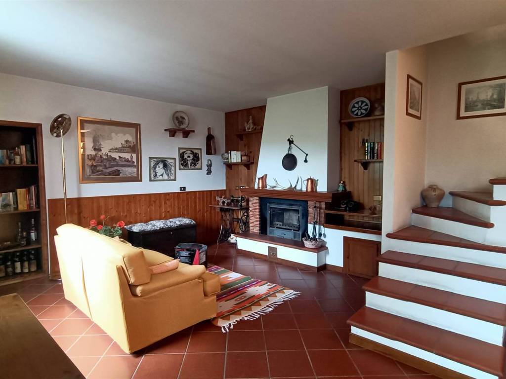 appartamento in vendita a Castiglione dei Pepoli in zona Sparvo