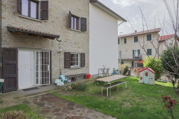 casa indipendente in vendita a Castiglione dei Pepoli