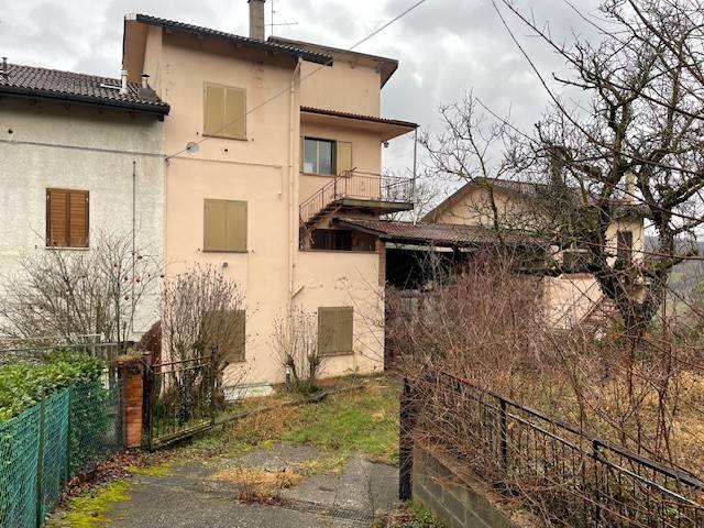 casa indipendente in vendita a Castiglione dei Pepoli in zona Lagaro