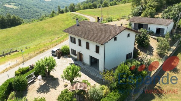 casa indipendente in vendita a Castiglione dei Pepoli in zona Lagaro