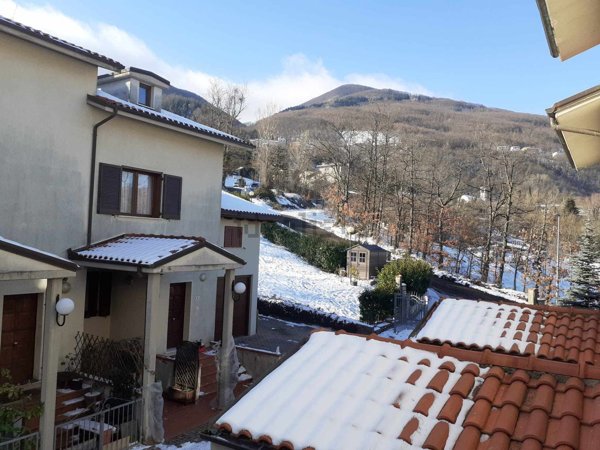 casa indipendente in vendita a Castiglione dei Pepoli