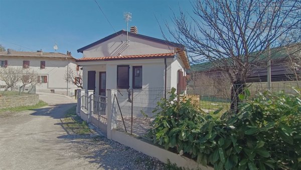 casa indipendente in vendita a Castiglione dei Pepoli