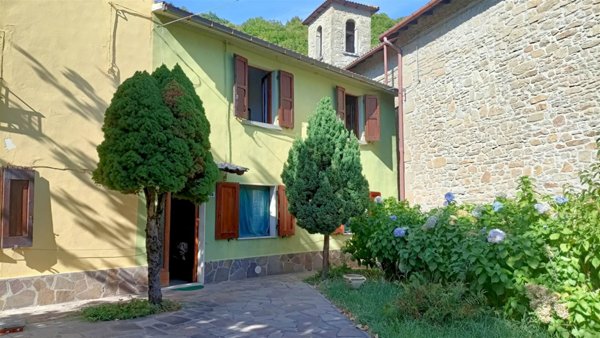 casa indipendente in vendita a Castiglione dei Pepoli in zona Rasora