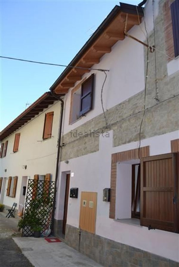 appartamento in vendita a Castiglione dei Pepoli in zona Lagaro