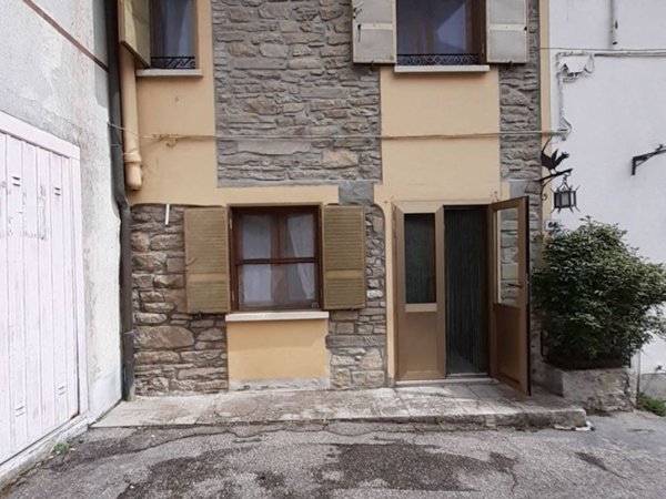 casa indipendente in vendita a Castiglione dei Pepoli