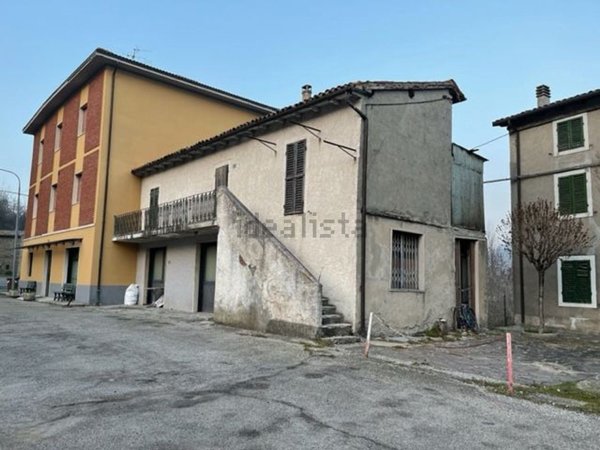 appartamento in vendita a Castiglione dei Pepoli in zona Lagaro