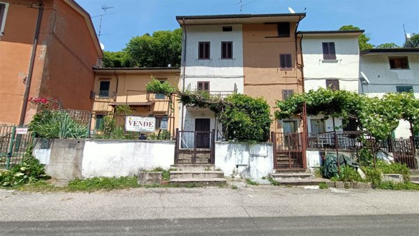 casa indipendente in vendita a Castiglione dei Pepoli in zona Rasora