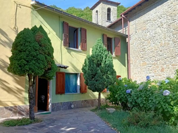 casa indipendente in vendita a Castiglione dei Pepoli in zona Rasora