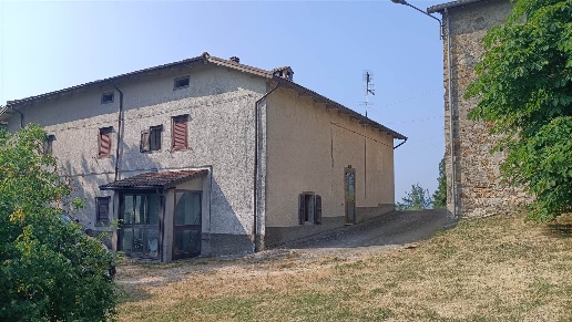 casa indipendente in vendita a Castiglione dei Pepoli in zona Sparvo
