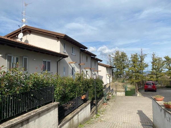 casa indipendente in vendita a Castiglione dei Pepoli