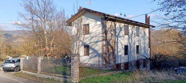 appartamento in vendita a Castiglione dei Pepoli in zona Baragazza