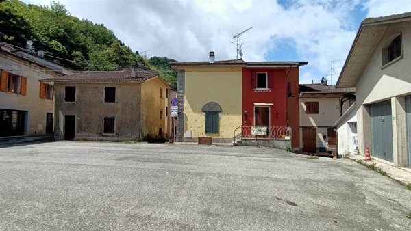 appartamento in vendita a Castiglione dei Pepoli in zona Baragazza