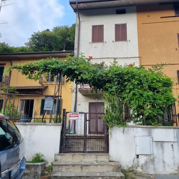 casa indipendente in vendita a Castiglione dei Pepoli in zona Rasora