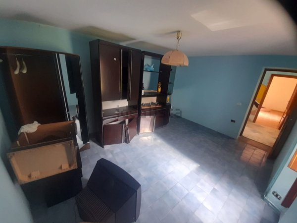 esavano in vendita a Castiglione dei Pepoli