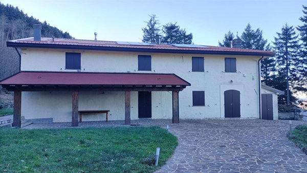 casa indipendente in vendita a Castiglione dei Pepoli