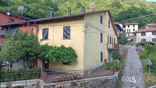 casa indipendente in vendita a Castiglione dei Pepoli in zona Roncobilaccio