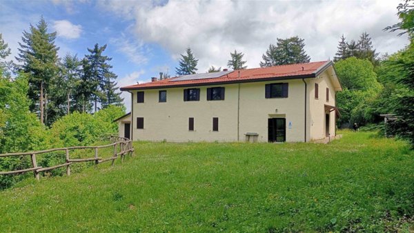 casa indipendente in vendita a Castiglione dei Pepoli