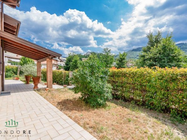 casa indipendente in vendita a Castiglione dei Pepoli in zona Ca' di Landino