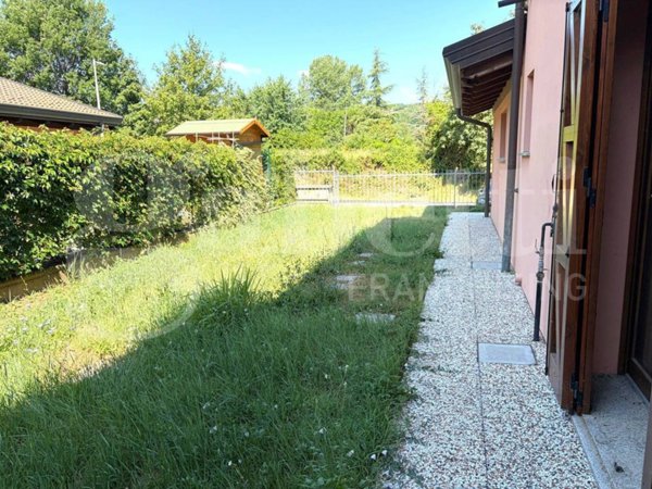 casa indipendente in vendita a Castiglione dei Pepoli in zona Lagaro