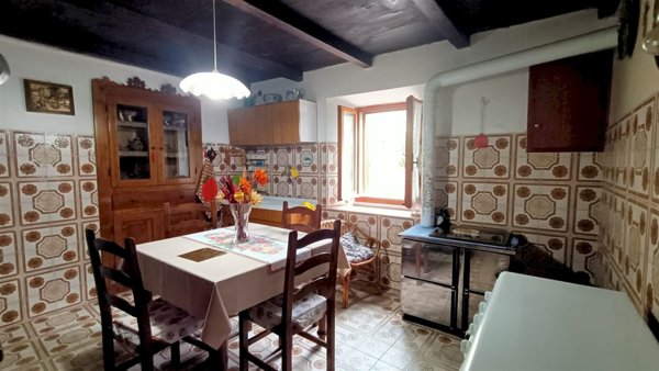 casa indipendente in vendita a Castiglione dei Pepoli in zona Baragazza